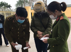 Tịch thu gần 2.000 khẩu trang không rõ nguồn gốc xuất xứ